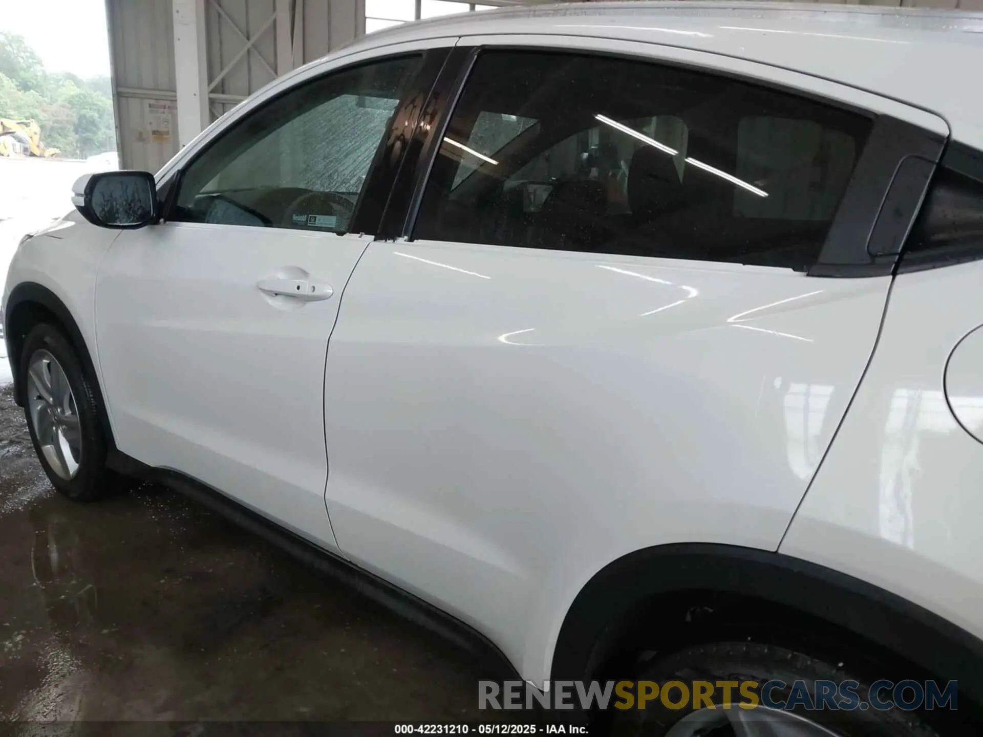 14 fotografías del automóvil dañado 3CZRU5H55LM709978 HONDA HR-V 2020