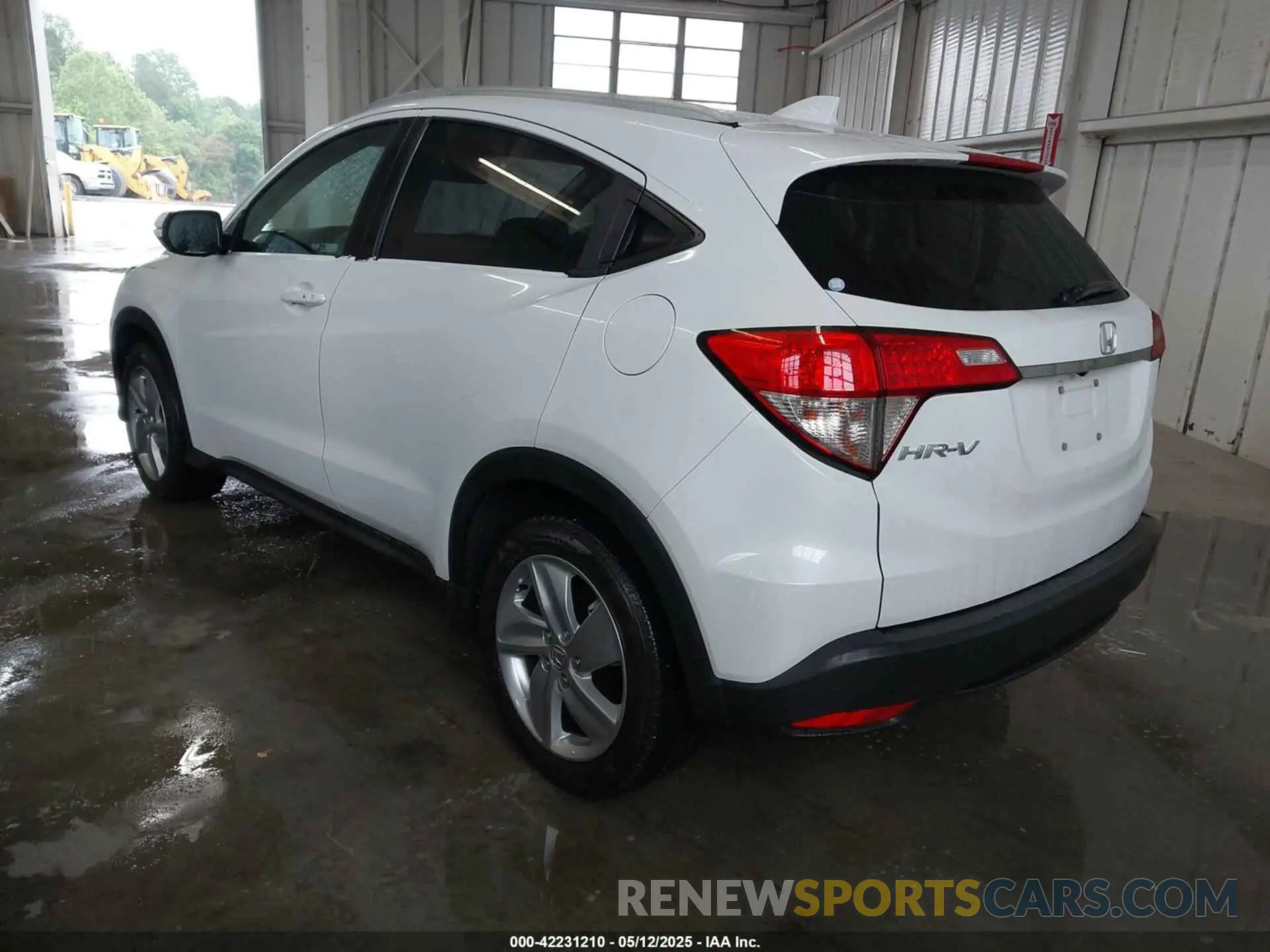 3 fotografías del automóvil dañado 3CZRU5H55LM709978 HONDA HR-V 2020