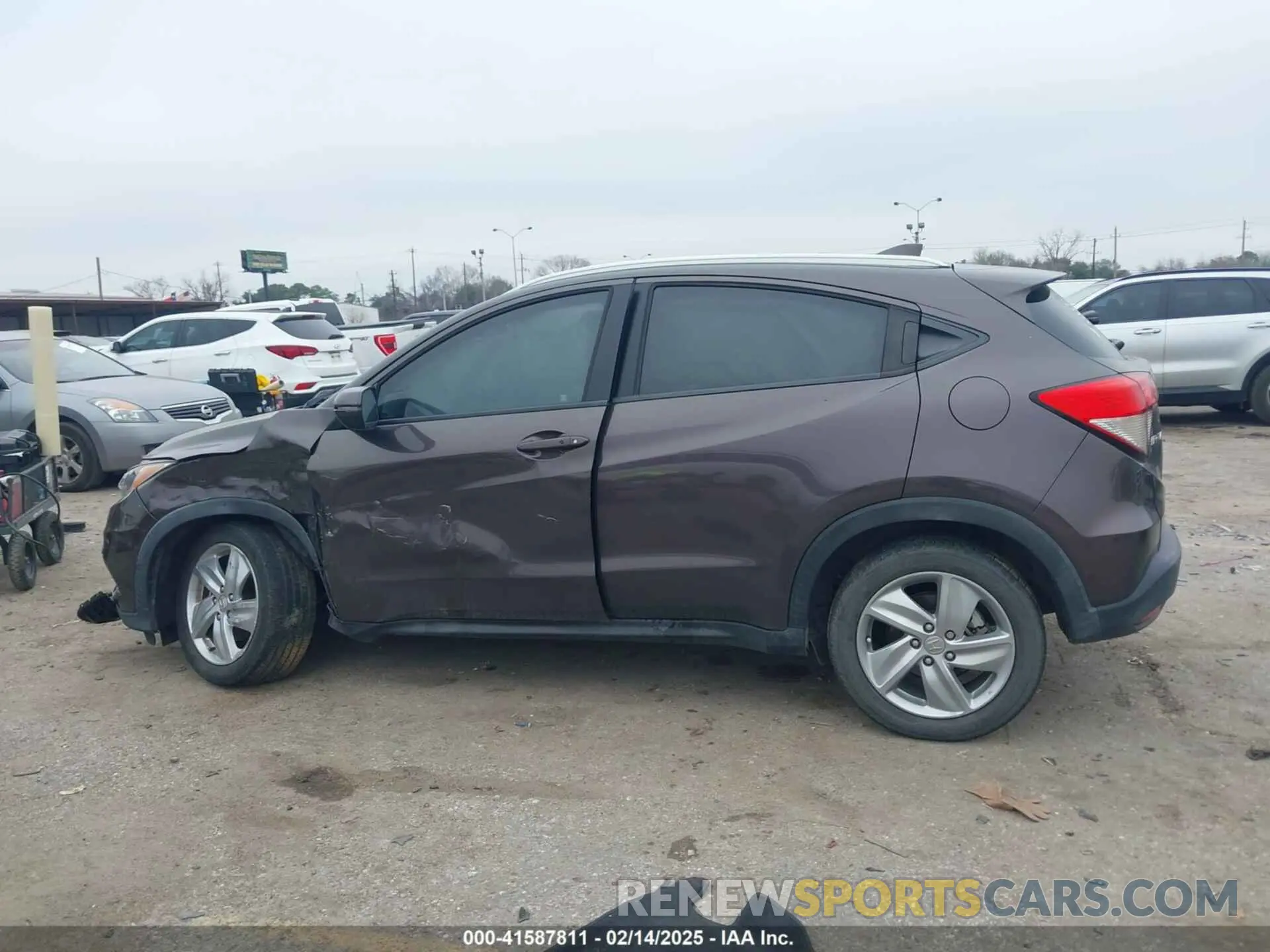 13 fotografías del automóvil dañado 3CZRU5H57LM701722 HONDA HR-V 2020