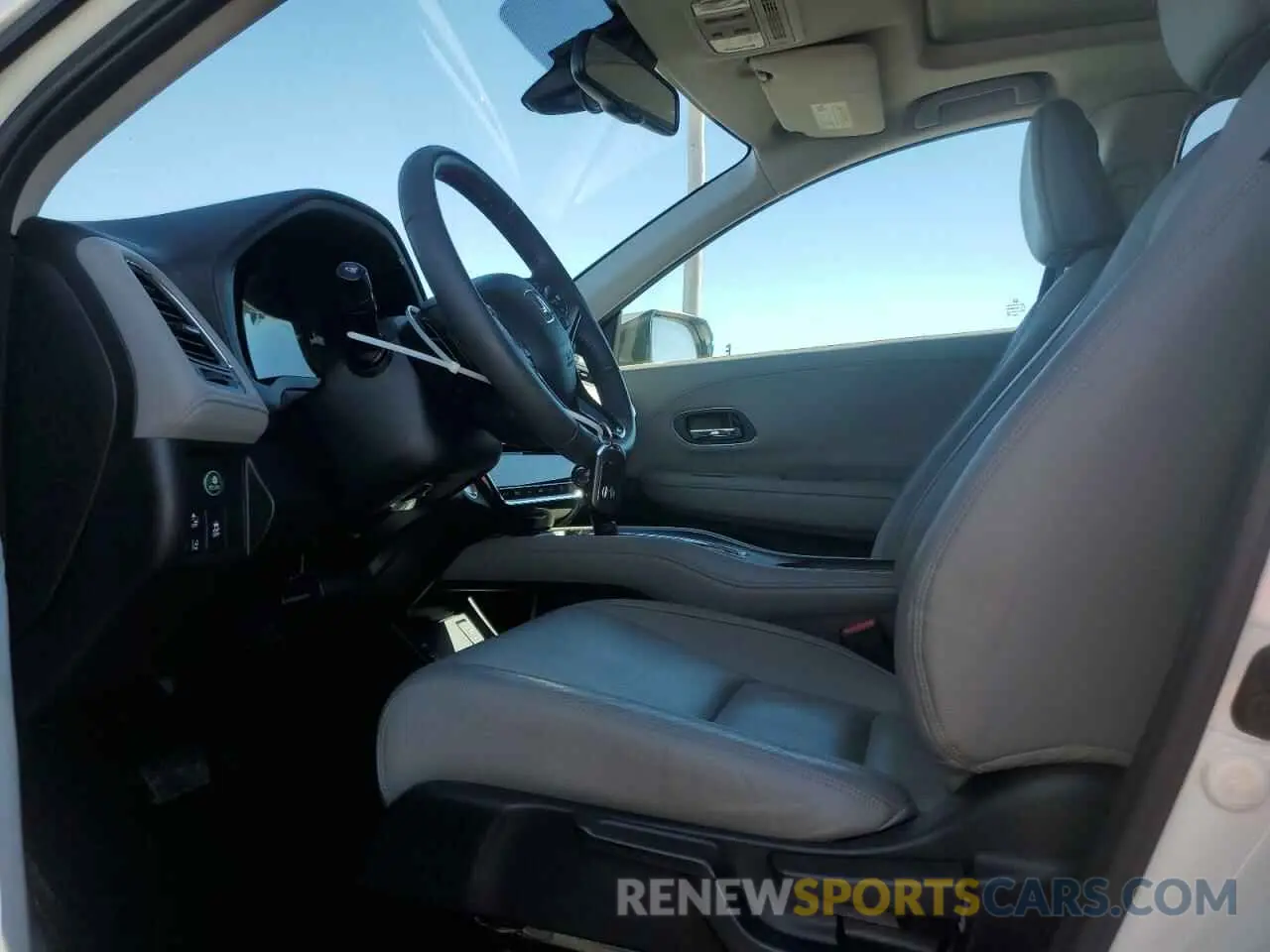7 fotografías del automóvil dañado 3CZRU5H75LM717192 HONDA HR-V 2020