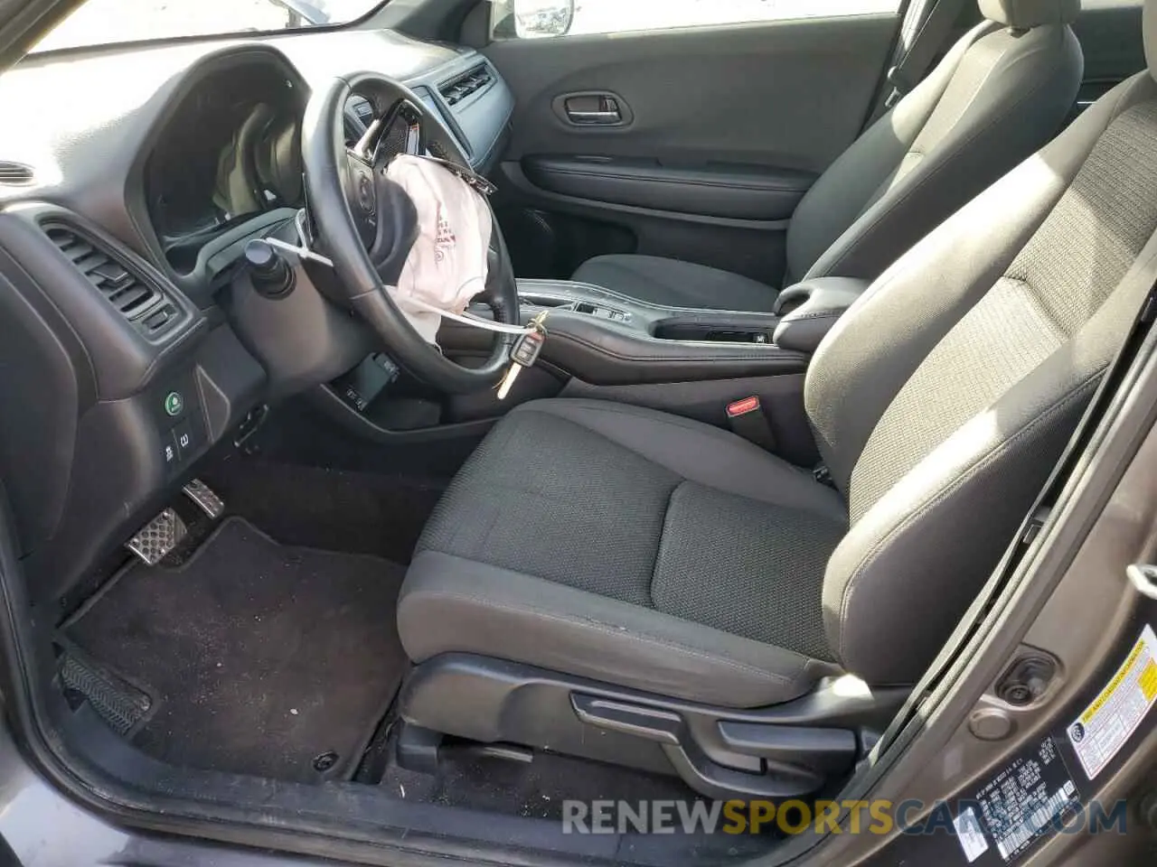 7 fotografías del automóvil dañado 3CZRU6H16LM713170 HONDA HR-V 2020