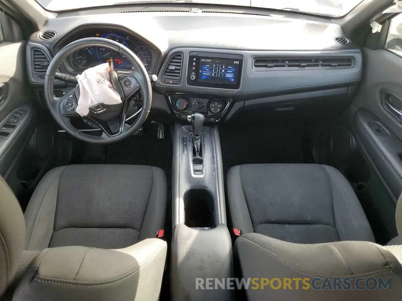 8 fotografías del automóvil dañado 3CZRU6H16LM713170 HONDA HR-V 2020