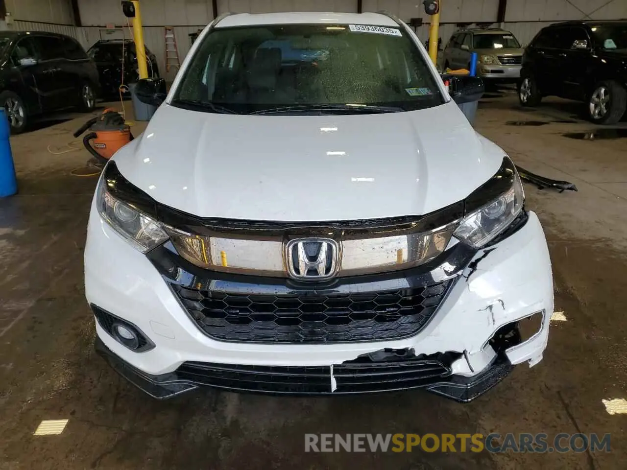 5 fotografías del automóvil dañado 3CZRU6H18LM701330 HONDA HR-V 2020