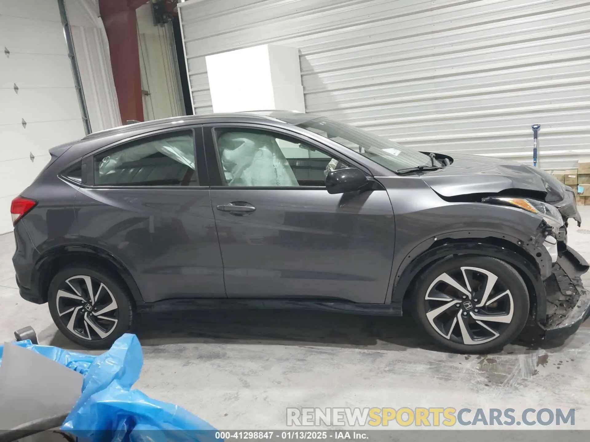 14 fotografías del automóvil dañado 3CZRU6H18LM709069 HONDA HR-V 2020