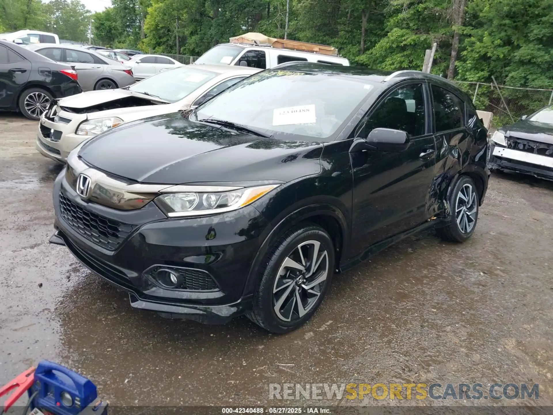 2 fotografías del automóvil dañado 3CZRU6H1XLM704066 HONDA HR-V 2020