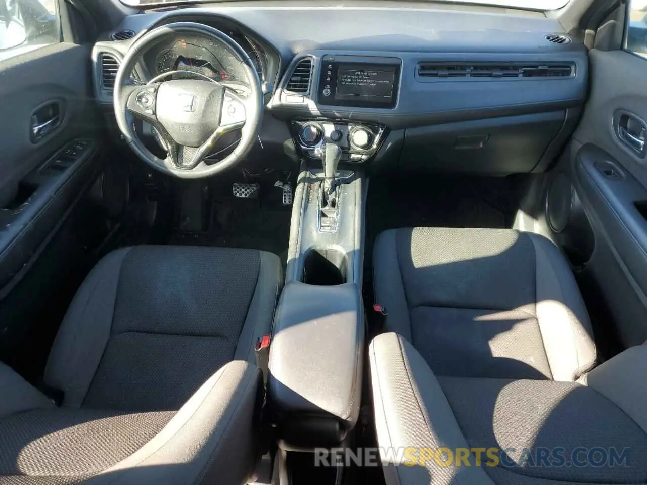8 fotografías del automóvil dañado 3CZRU6H1XLM713706 HONDA HR-V 2020