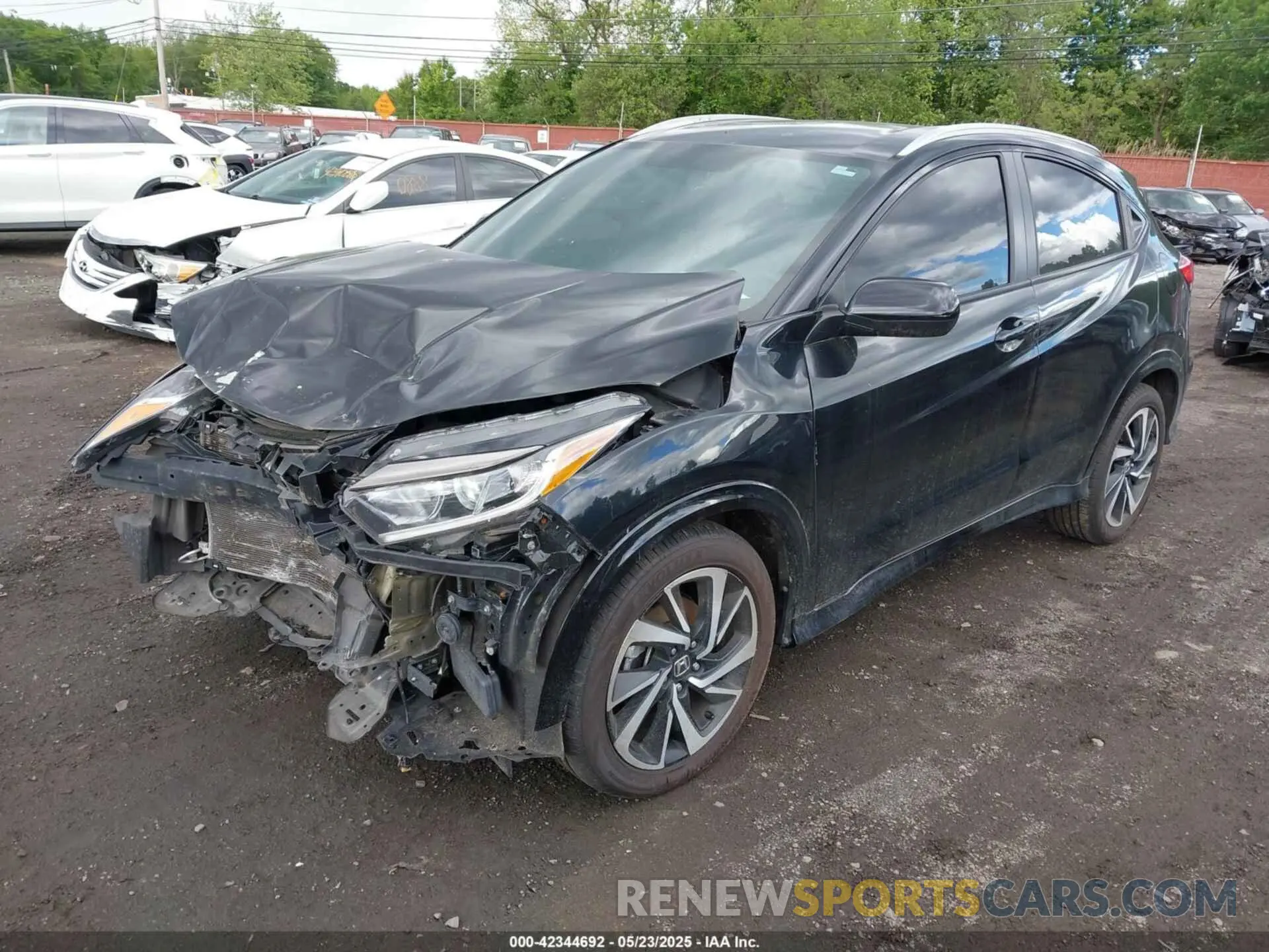 2 fotografías del automóvil dañado 3CZRU6H1XLM731770 HONDA HR-V 2020