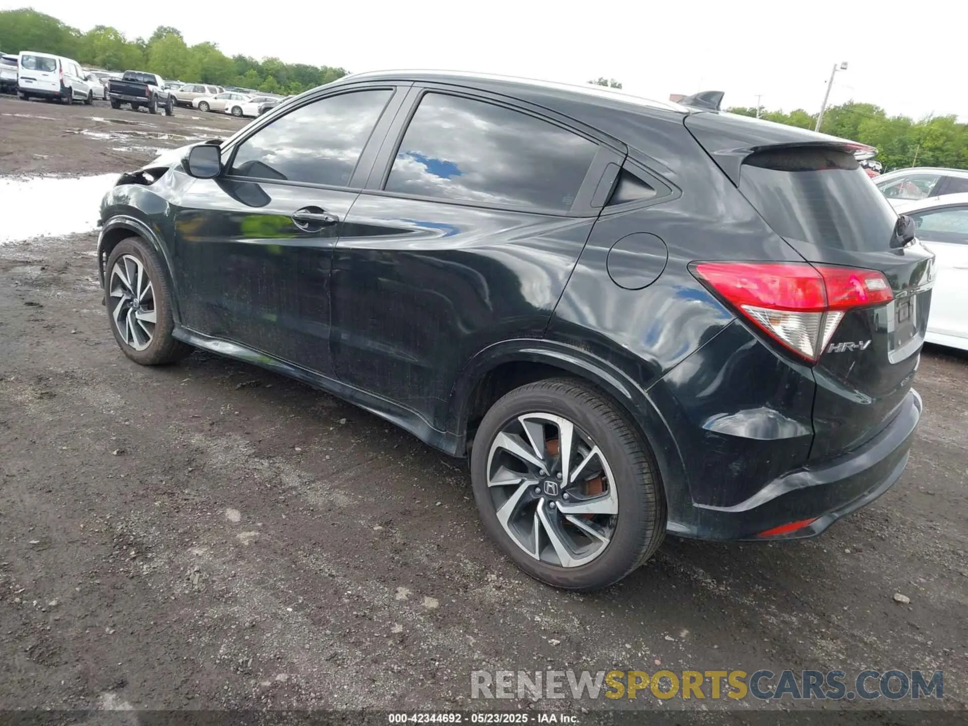 3 fotografías del automóvil dañado 3CZRU6H1XLM731770 HONDA HR-V 2020