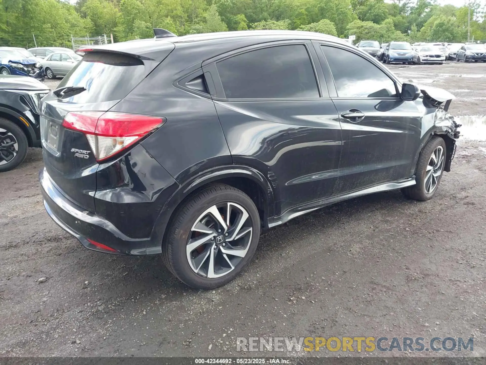 4 fotografías del automóvil dañado 3CZRU6H1XLM731770 HONDA HR-V 2020