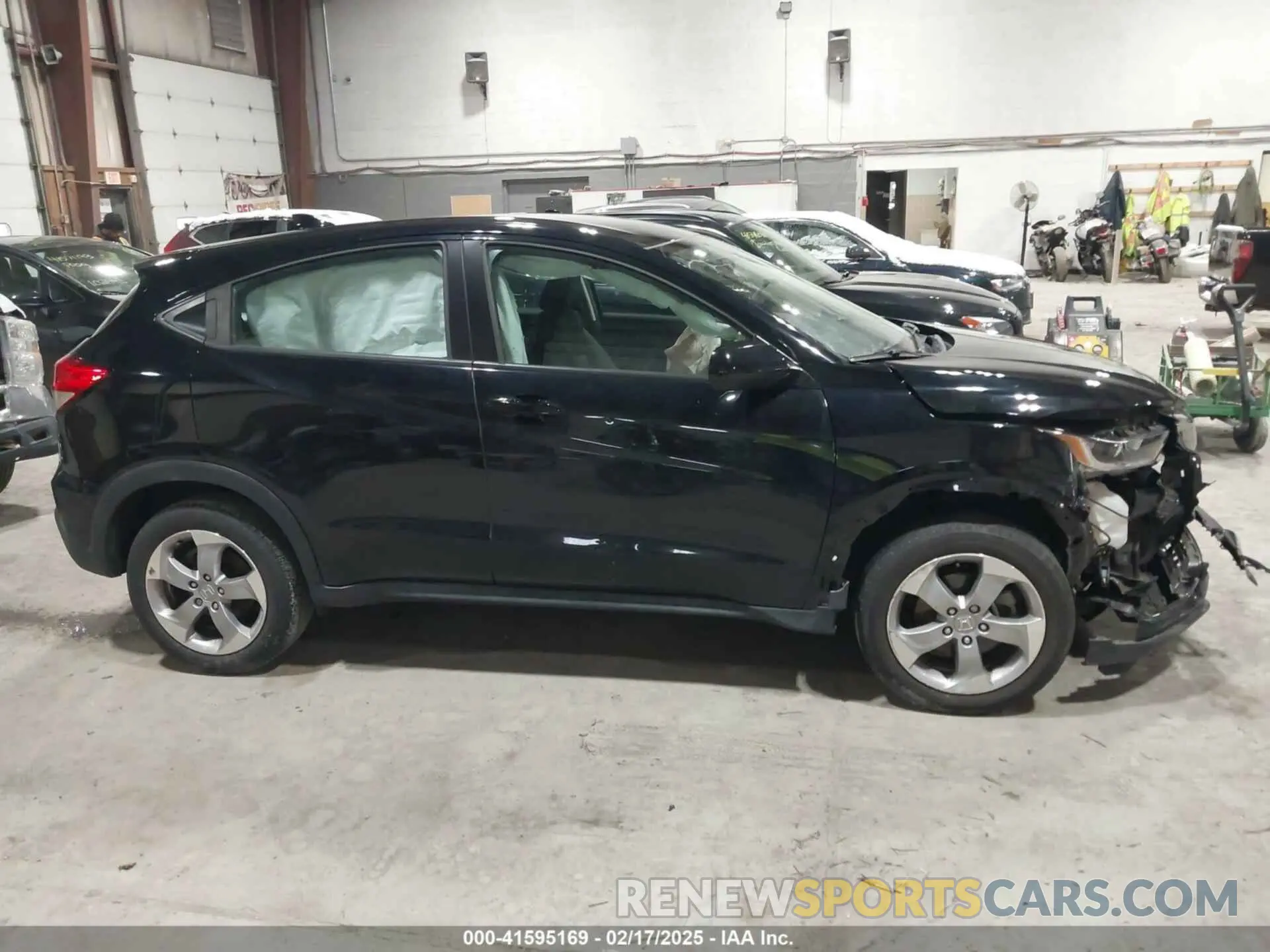 14 fotografías del automóvil dañado 3CZRU6H30LM720939 HONDA HR-V 2020