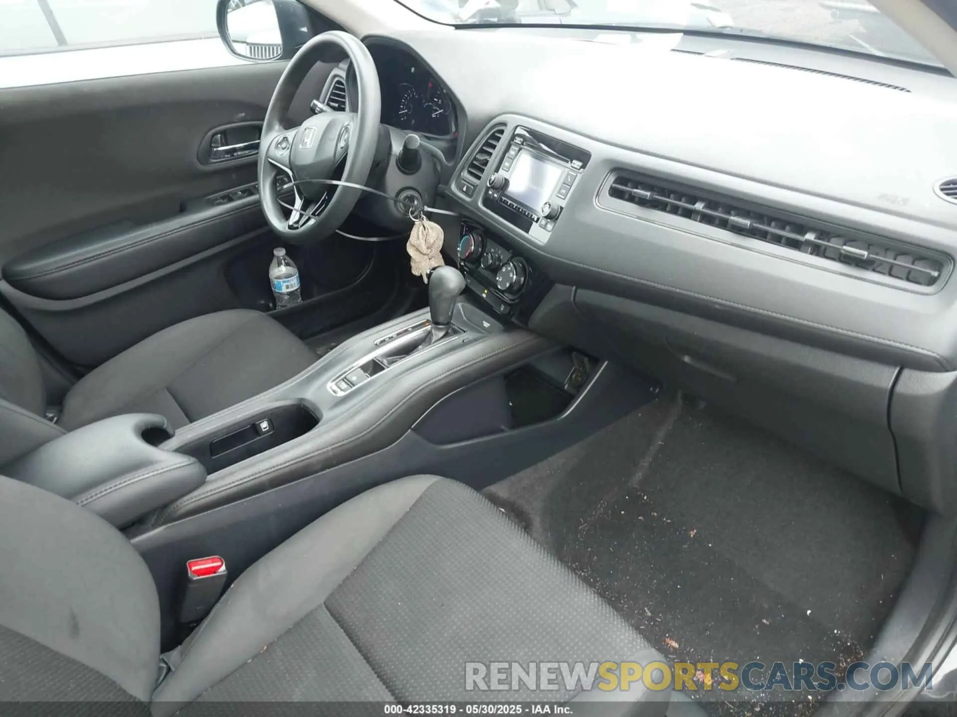 5 fotografías del automóvil dañado 3CZRU6H30LM721850 HONDA HR-V 2020