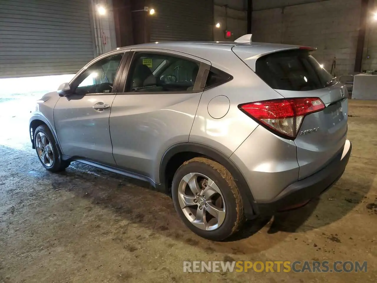 2 fotografías del automóvil dañado 3CZRU6H30LM730788 HONDA HR-V 2020