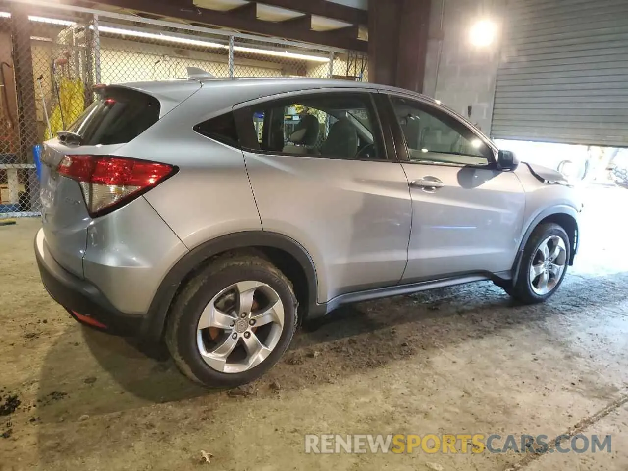 3 fotografías del automóvil dañado 3CZRU6H30LM730788 HONDA HR-V 2020