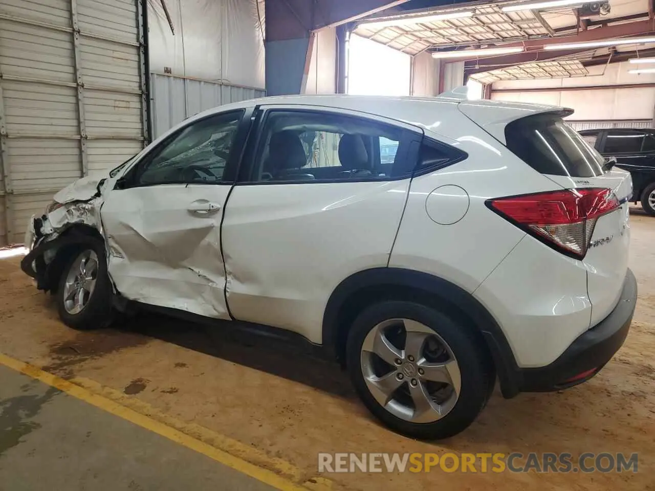 2 fotografías del automóvil dañado 3CZRU6H31LM701557 HONDA HR-V 2020