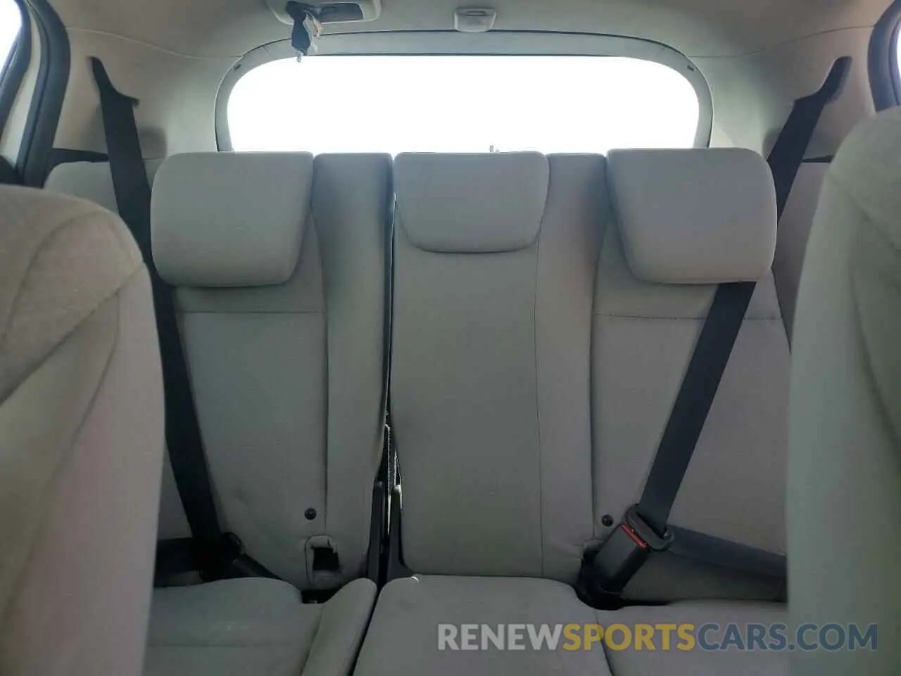 10 fotografías del automóvil dañado 3CZRU6H31LM714339 HONDA HR-V 2020