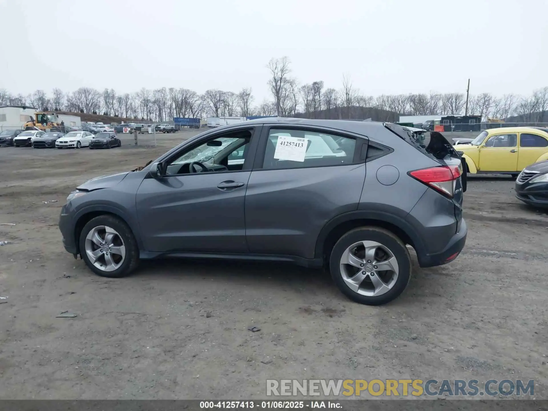 14 fotografías del automóvil dañado 3CZRU6H32LM706475 HONDA HR-V 2020