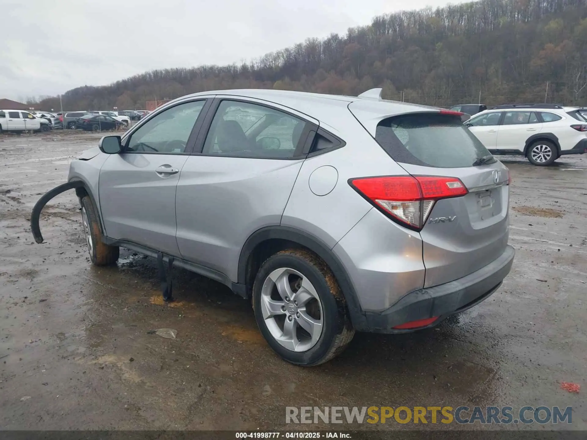 3 fotografías del automóvil dañado 3CZRU6H32LM709800 HONDA HR-V 2020