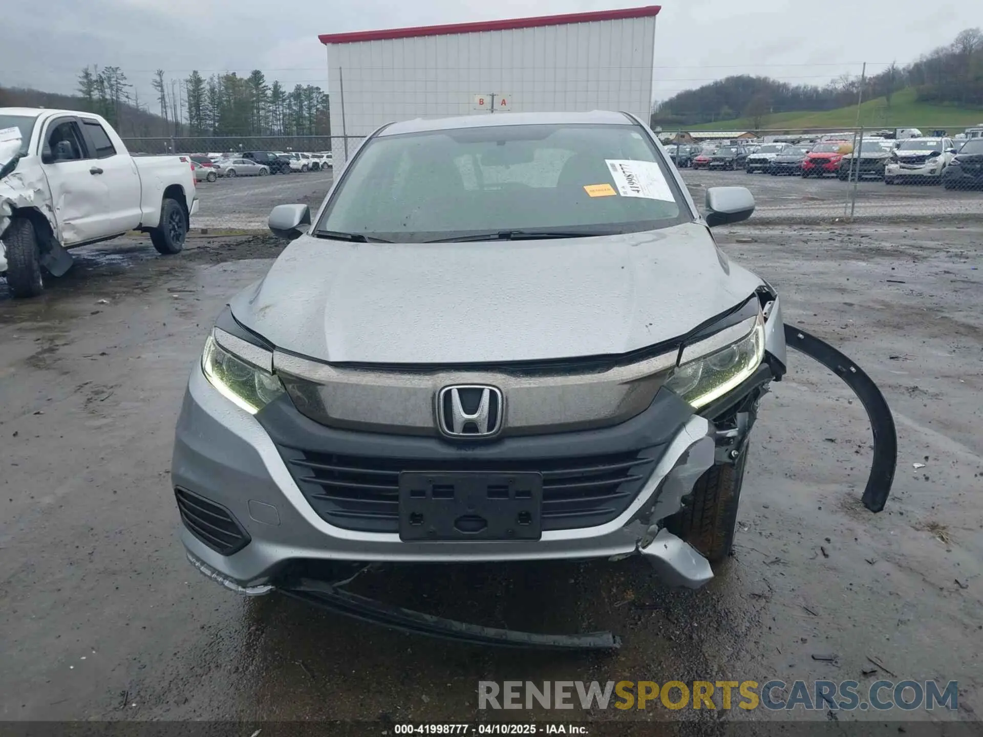 6 fotografías del automóvil dañado 3CZRU6H32LM709800 HONDA HR-V 2020