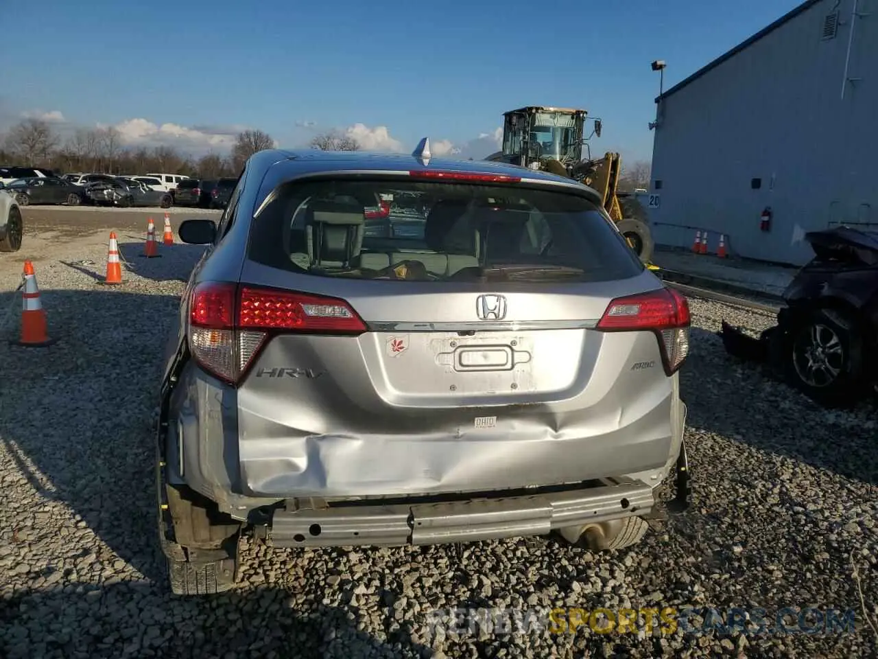 6 fotografías del automóvil dañado 3CZRU6H34LM737582 HONDA HR-V 2020