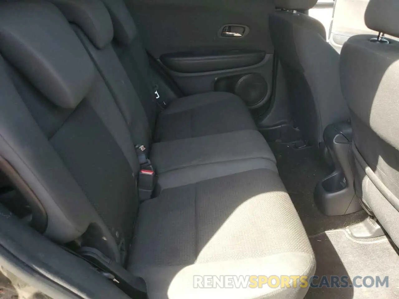 10 fotografías del automóvil dañado 3CZRU6H35LG703410 HONDA HR-V 2020