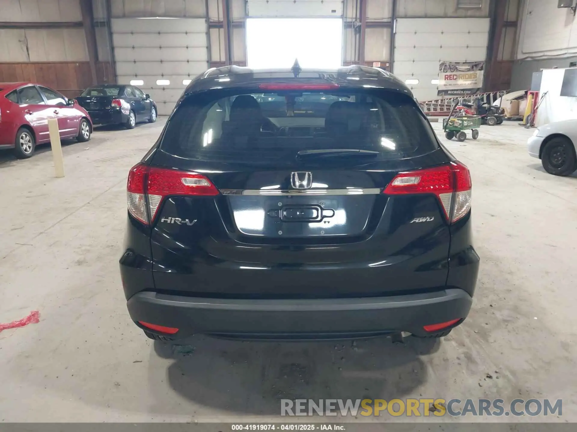 16 fotografías del automóvil dañado 3CZRU6H36LM709511 HONDA HR-V 2020