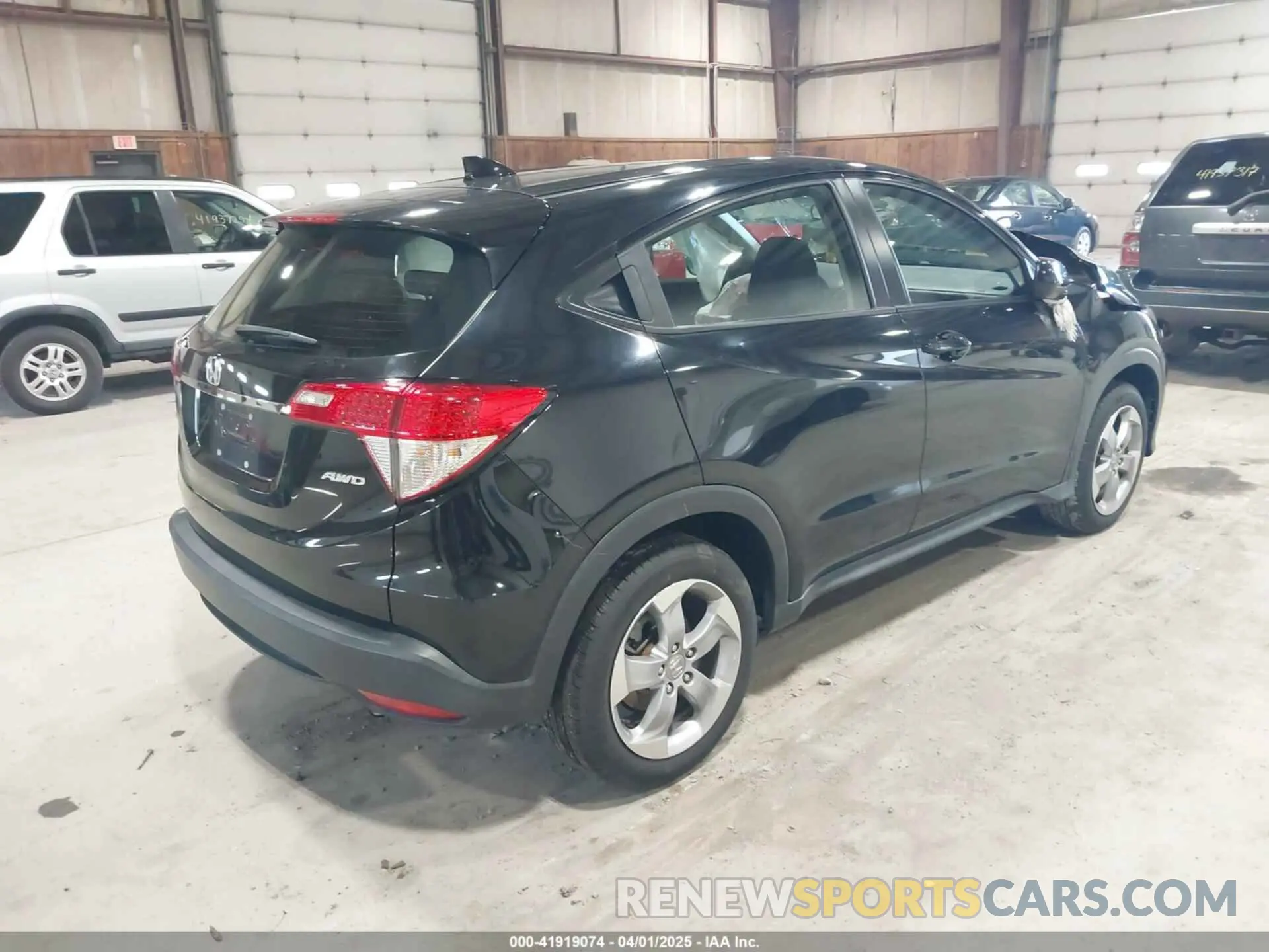 4 fotografías del automóvil dañado 3CZRU6H36LM709511 HONDA HR-V 2020