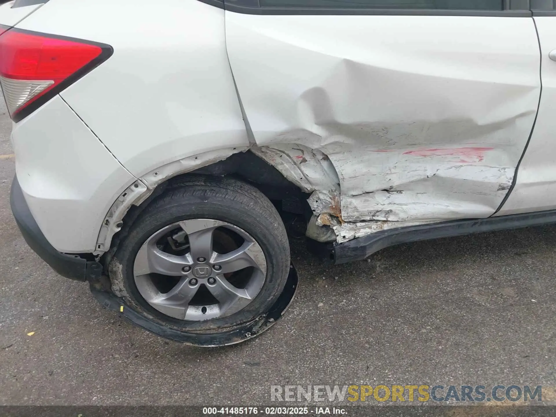 6 fotografías del automóvil dañado 3CZRU6H37LM705371 HONDA HR-V 2020
