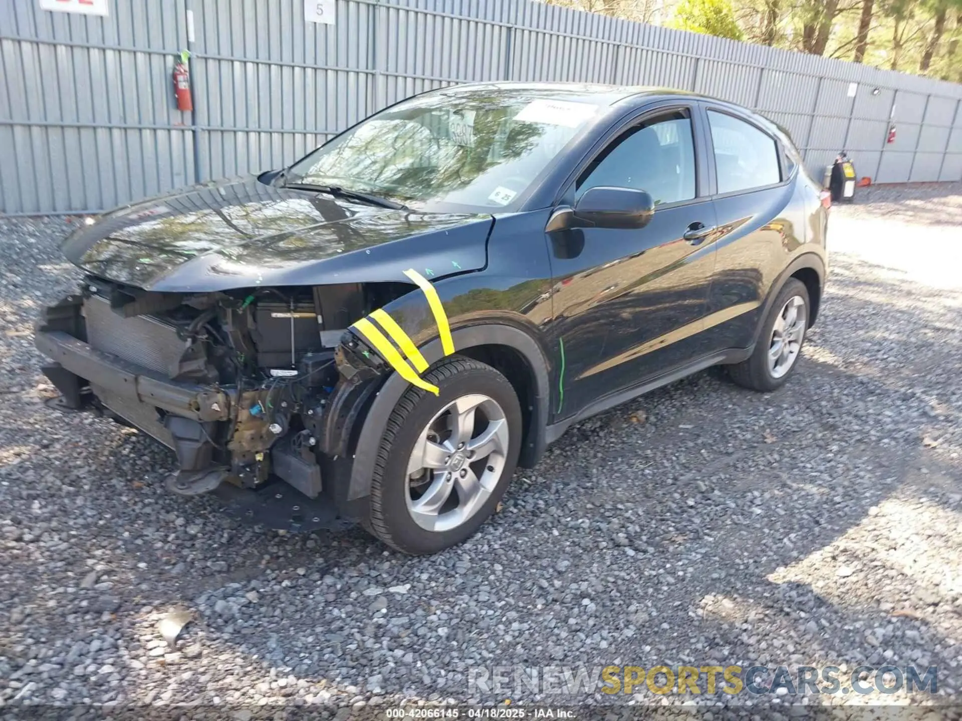 2 fotografías del automóvil dañado 3CZRU6H39LM707834 HONDA HR-V 2020
