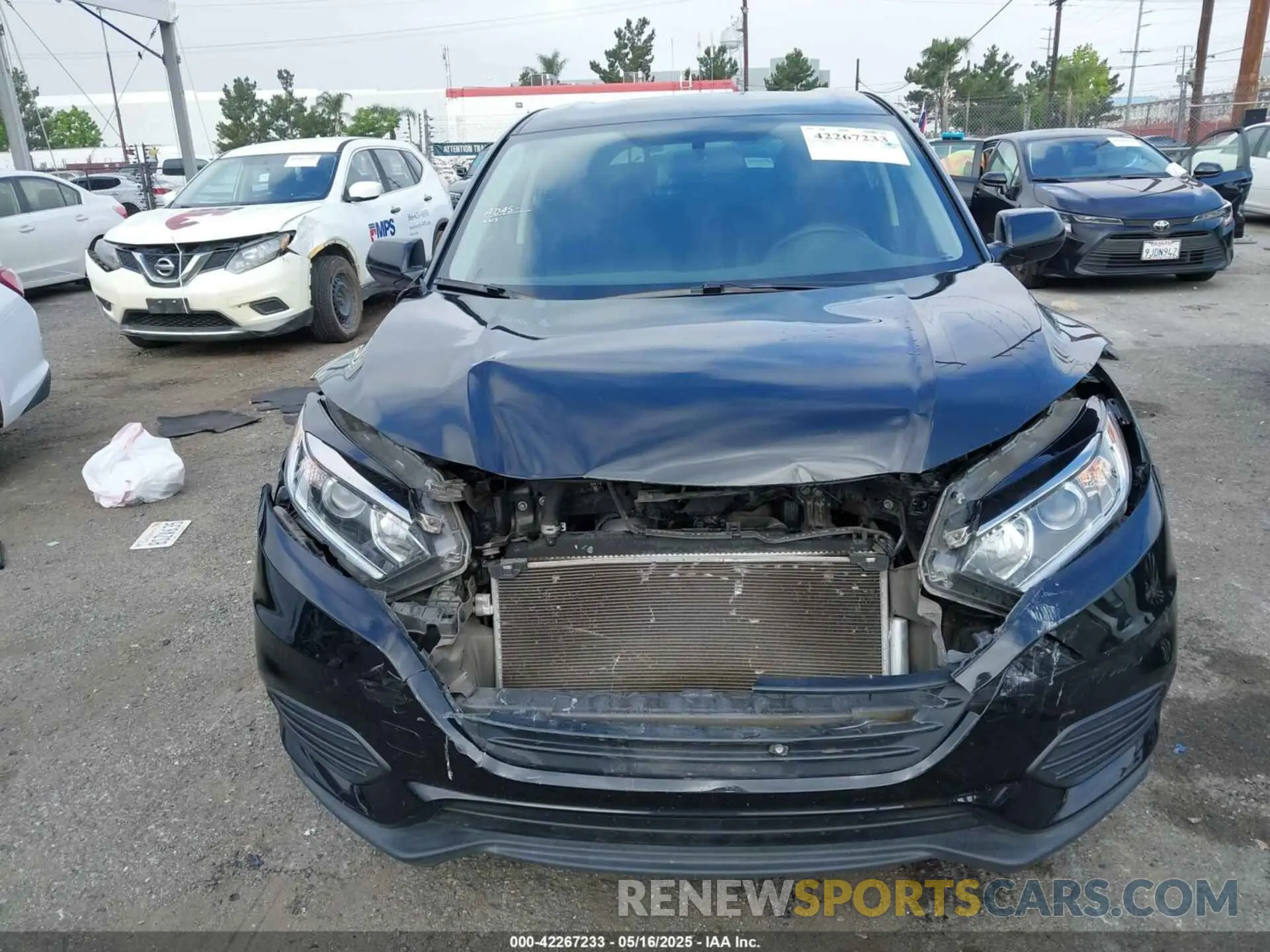 13 fotografías del automóvil dañado 3CZRU6H39LM728490 HONDA HR-V 2020
