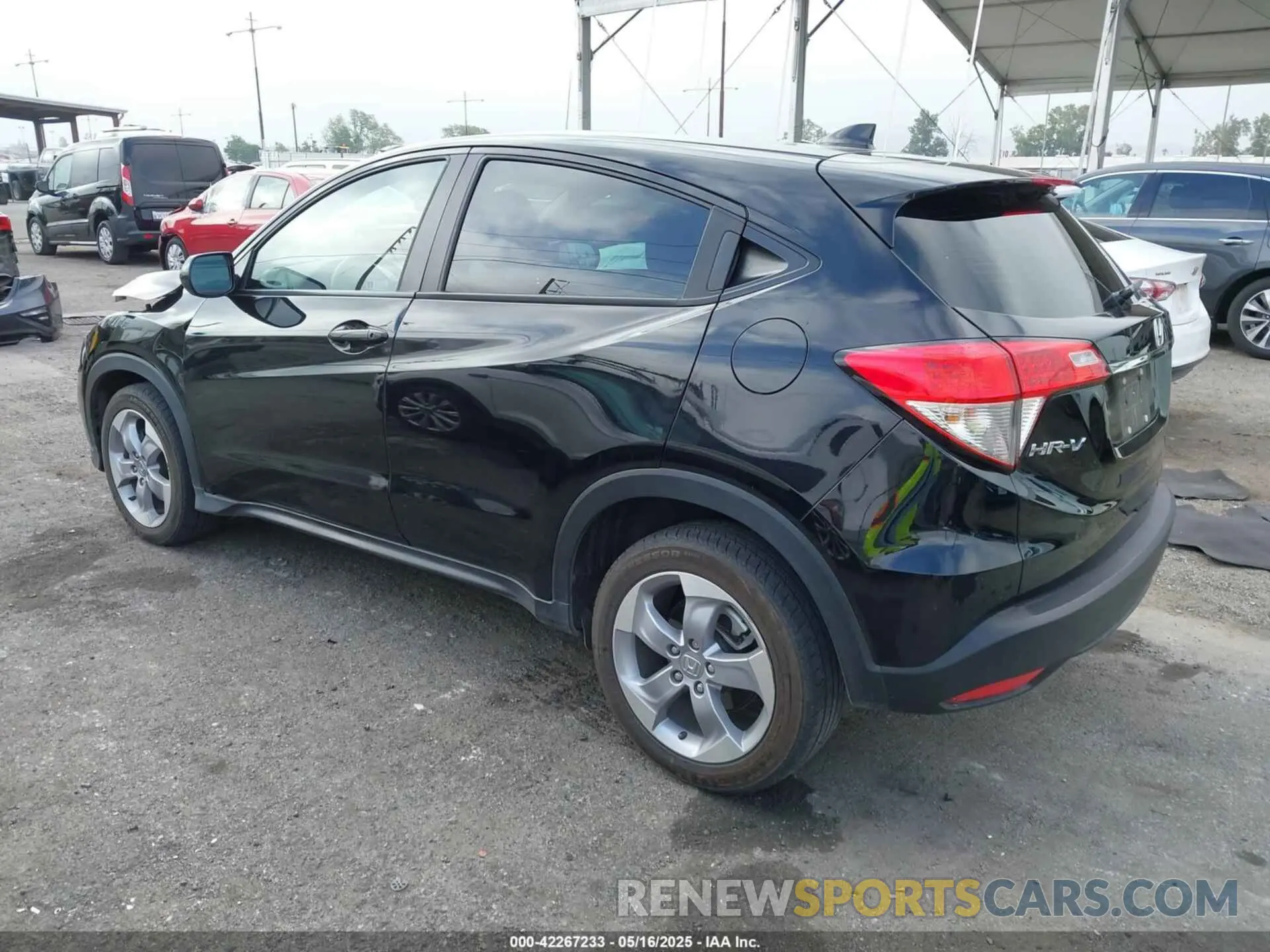3 fotografías del automóvil dañado 3CZRU6H39LM728490 HONDA HR-V 2020