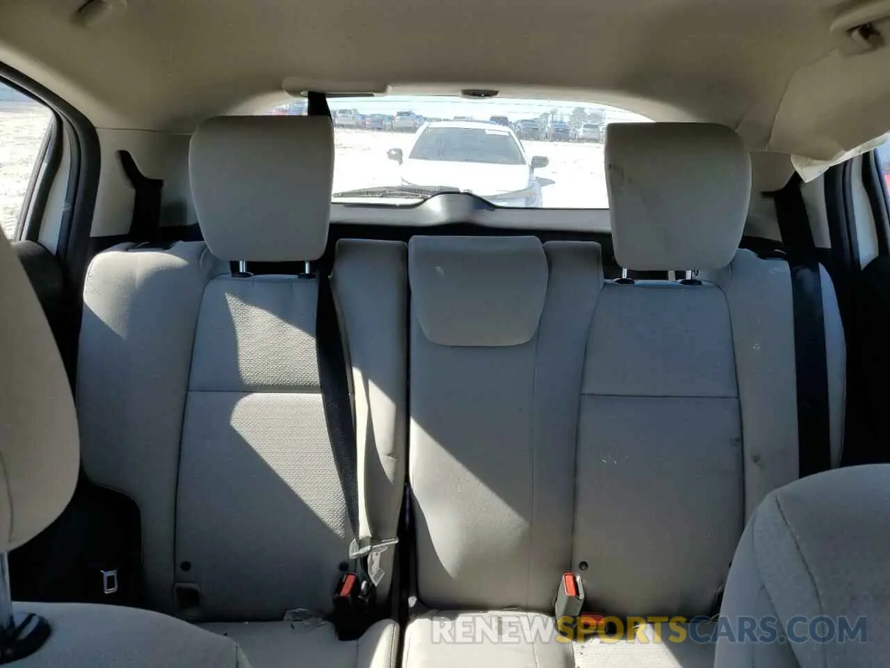 10 fotografías del automóvil dañado 3CZRU6H39LM729199 HONDA HR-V 2020