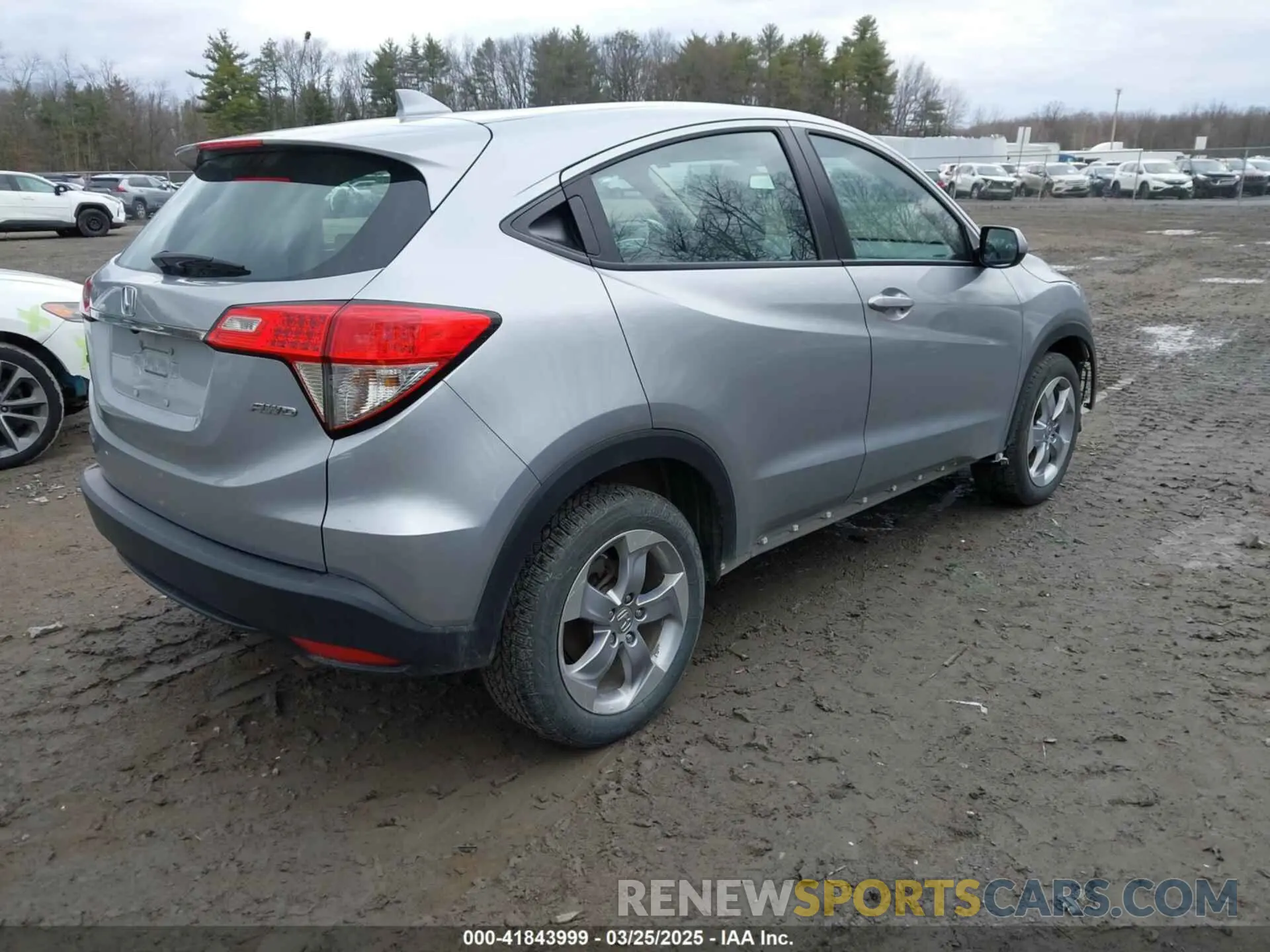 4 fotografías del automóvil dañado 3CZRU6H3XLM709799 HONDA HR-V 2020