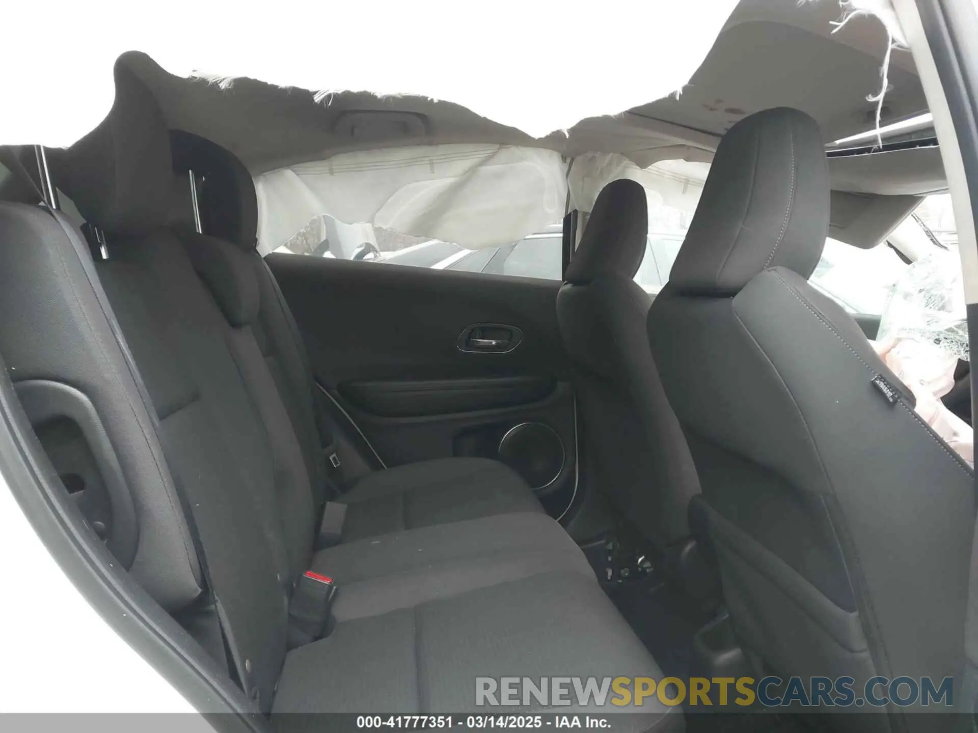 8 fotografías del automóvil dañado 3CZRU6H52LM723603 HONDA HR-V 2020