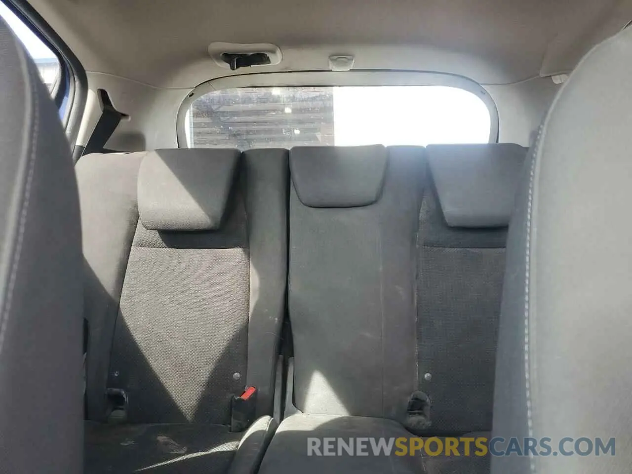 10 fotografías del automóvil dañado 3CZRU6H52LM732446 HONDA HR-V 2020