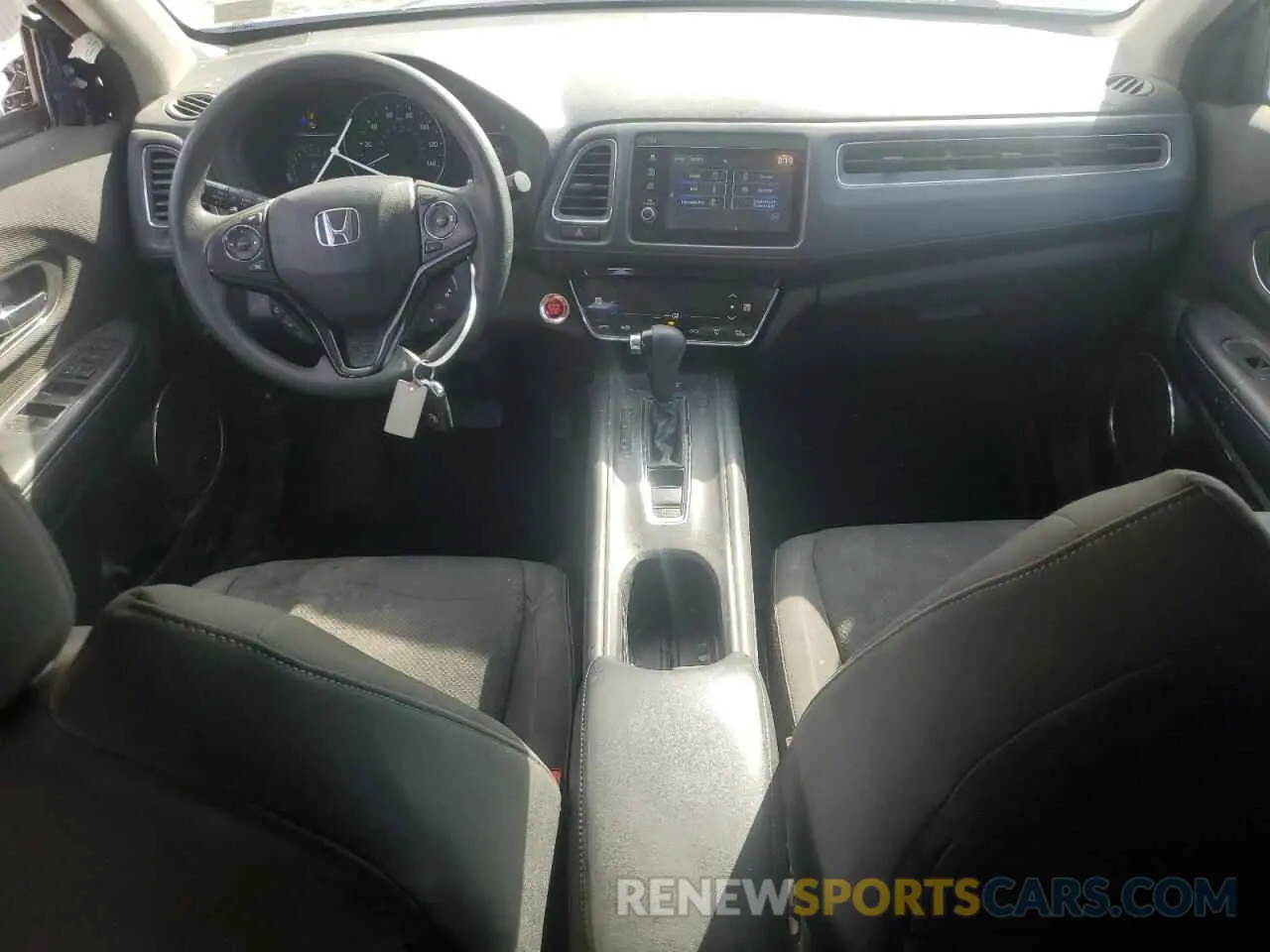 8 fotografías del automóvil dañado 3CZRU6H52LM732446 HONDA HR-V 2020