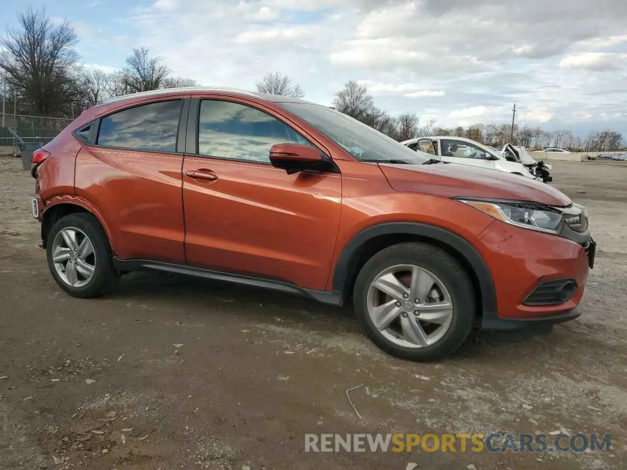 4 fotografías del automóvil dañado 3CZRU6H53LM724355 HONDA HR-V 2020