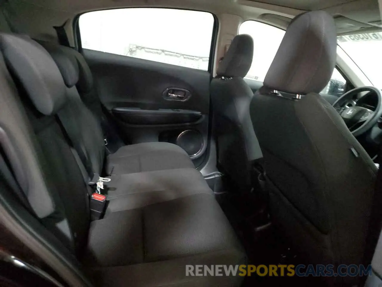 10 fotografías del automóvil dañado 3CZRU6H56LM721692 HONDA HR-V 2020