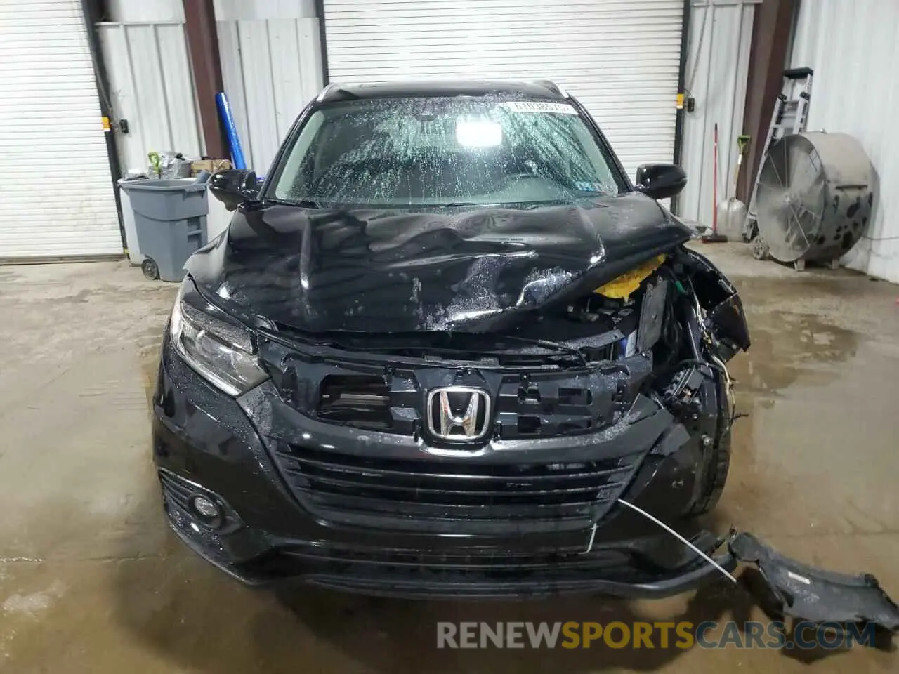 5 fotografías del automóvil dañado 3CZRU6H56LM721692 HONDA HR-V 2020