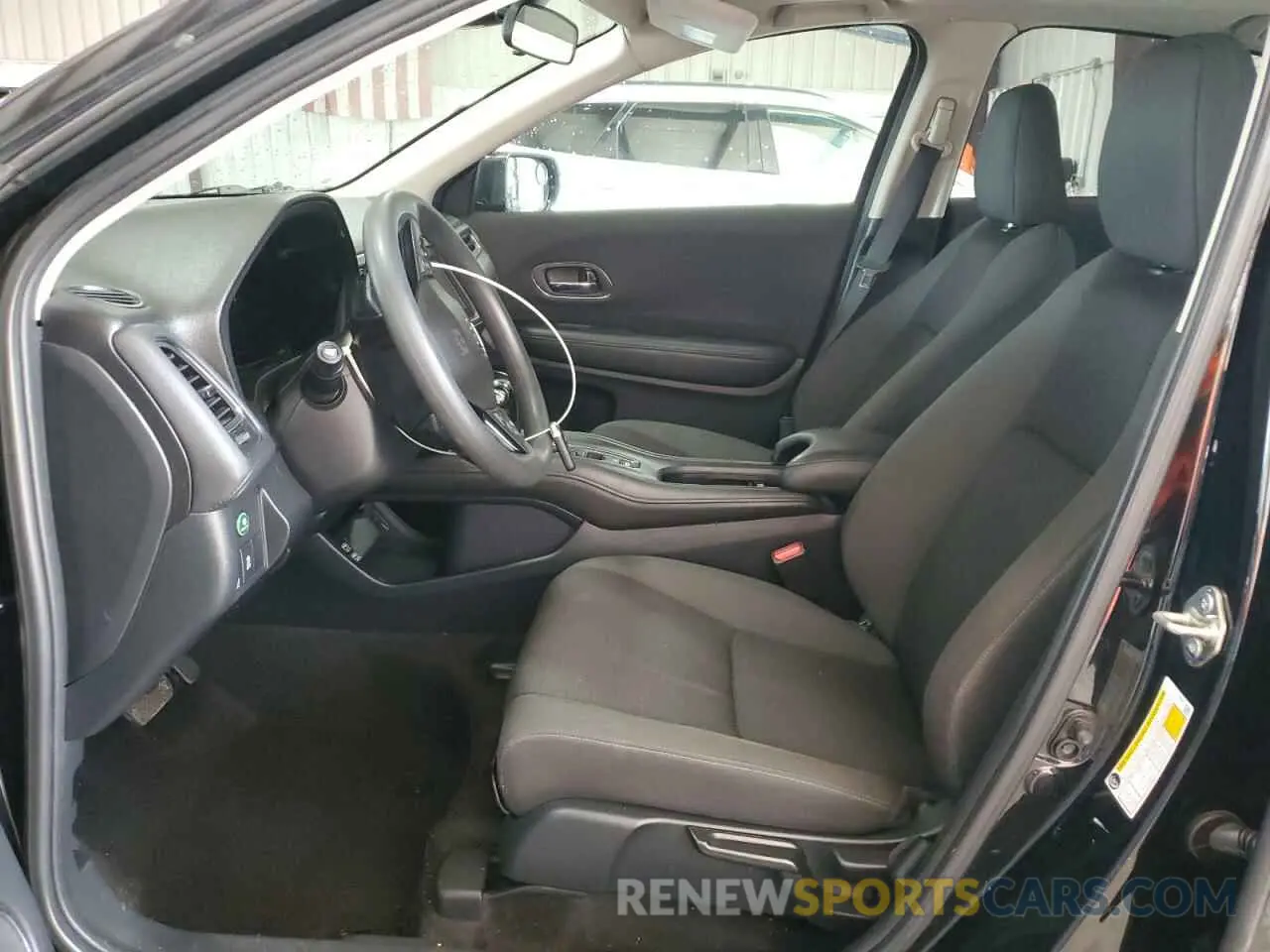 7 fotografías del automóvil dañado 3CZRU6H56LM721692 HONDA HR-V 2020