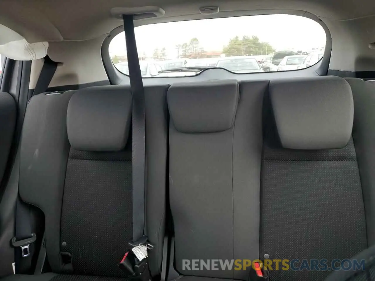 10 fotografías del automóvil dañado 3CZRU6H57LM717859 HONDA HR-V 2020
