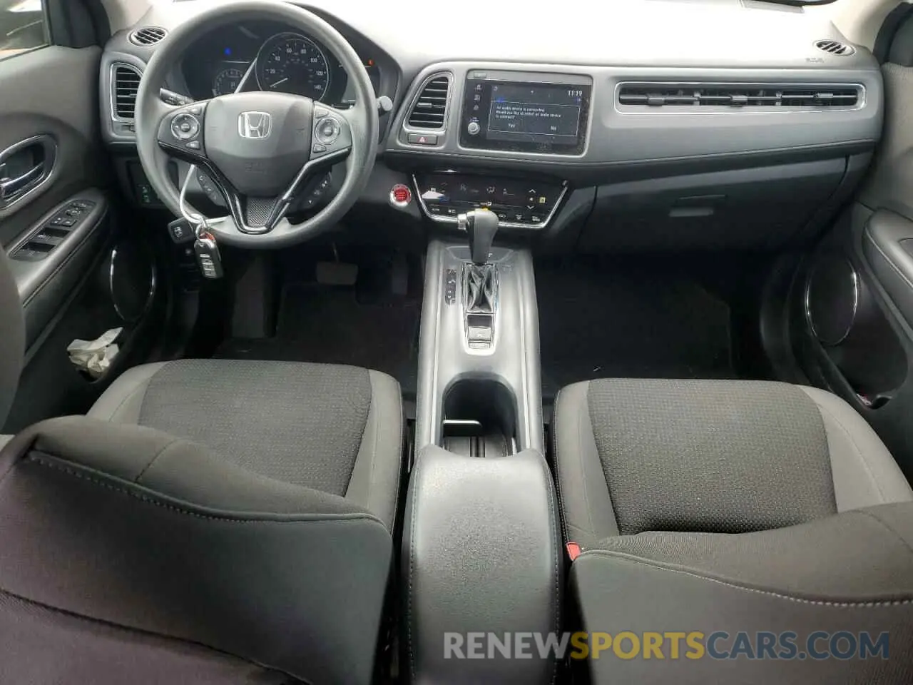 8 fotografías del automóvil dañado 3CZRU6H57LM717859 HONDA HR-V 2020