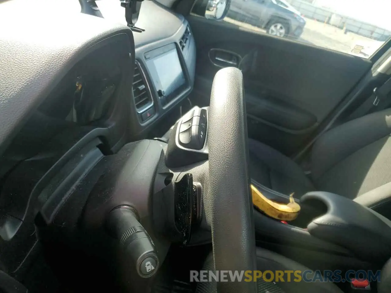 9 fotografías del automóvil dañado 3CZRU6H58LM707244 HONDA HR-V 2020