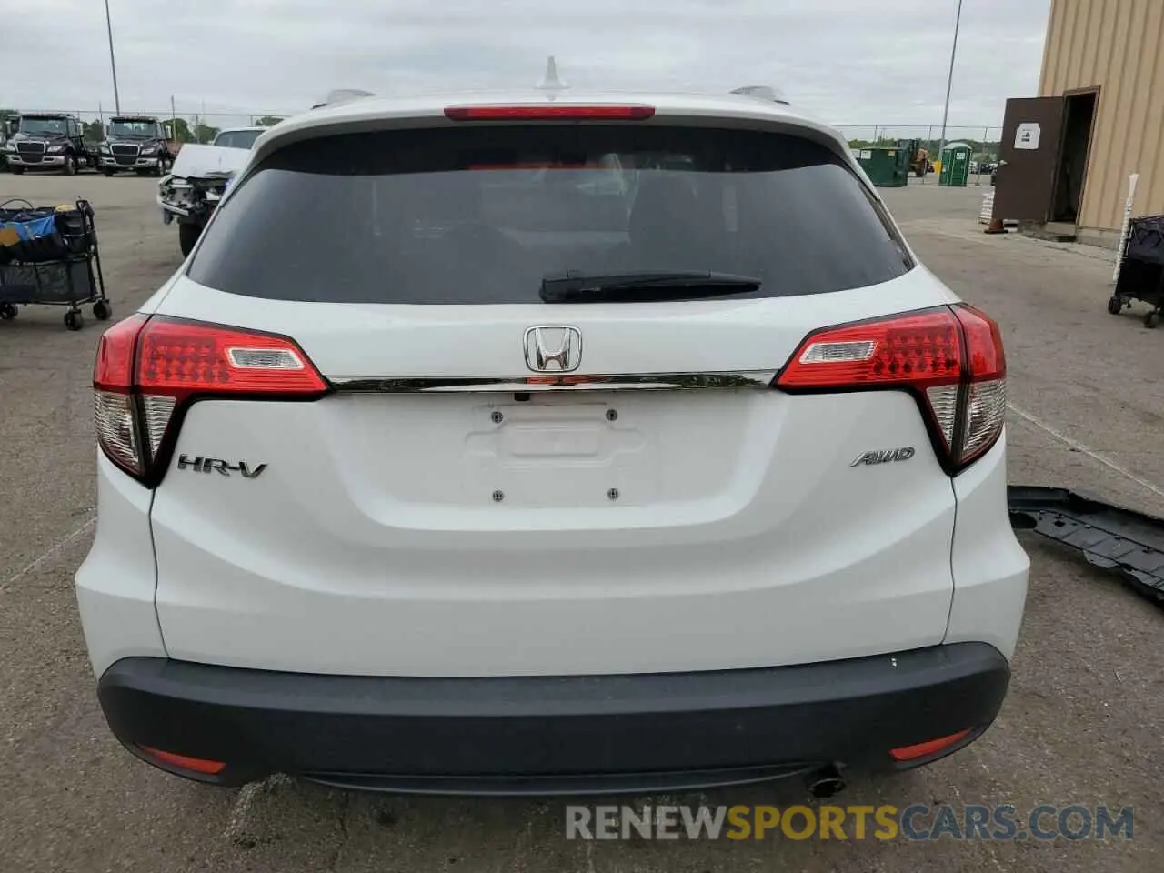6 fotografías del automóvil dañado 3CZRU6H58LM709169 HONDA HR-V 2020