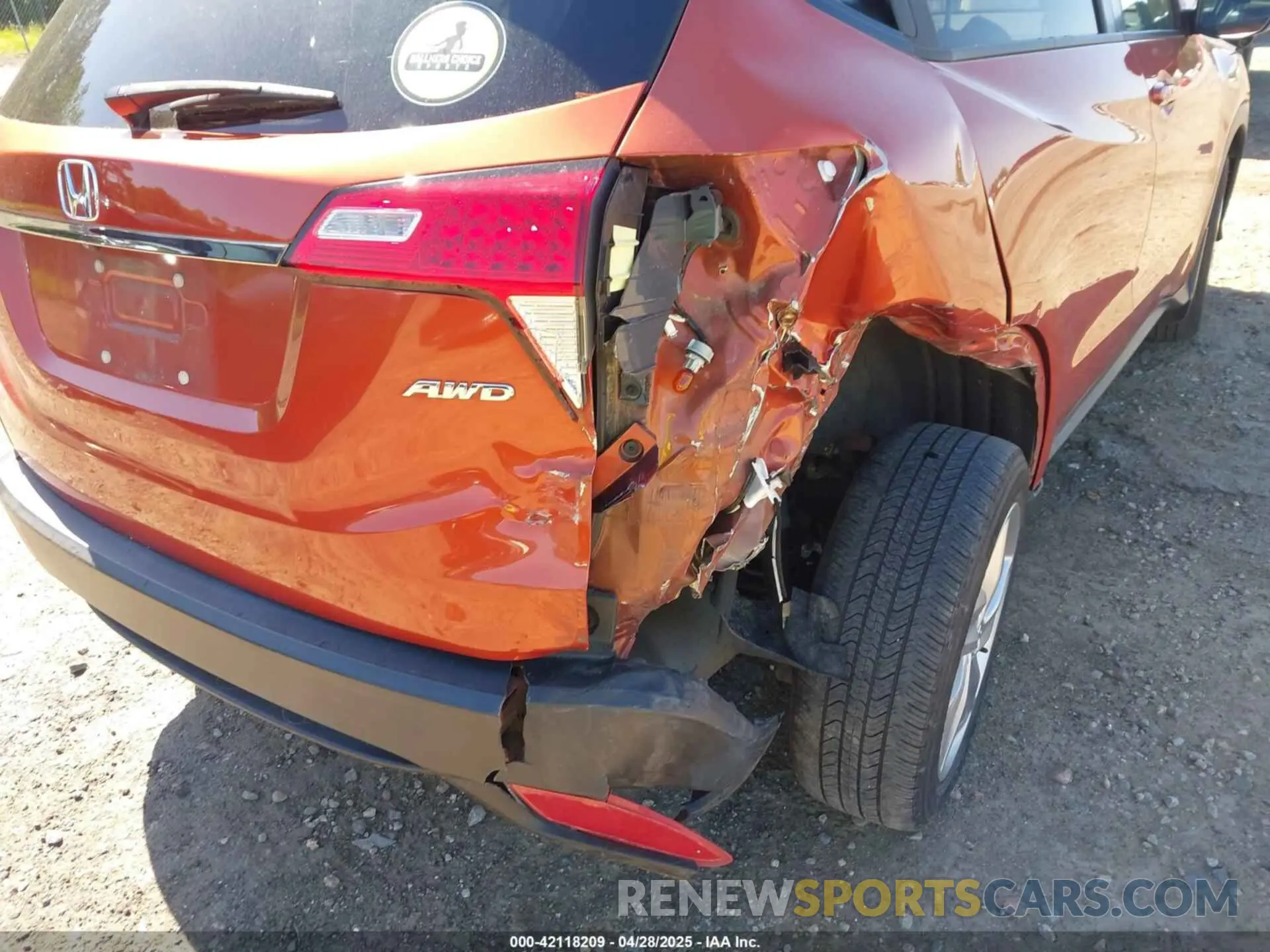 6 fotografías del automóvil dañado 3CZRU6H72LM736059 HONDA HR-V 2020