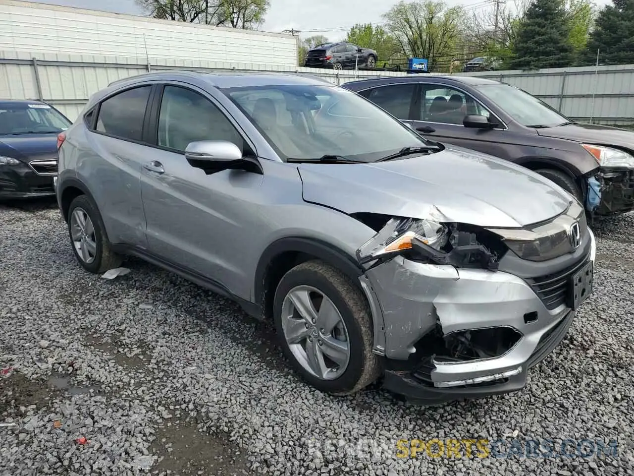 4 fotografías del automóvil dañado 3CZRU6H75LM700219 HONDA HR-V 2020