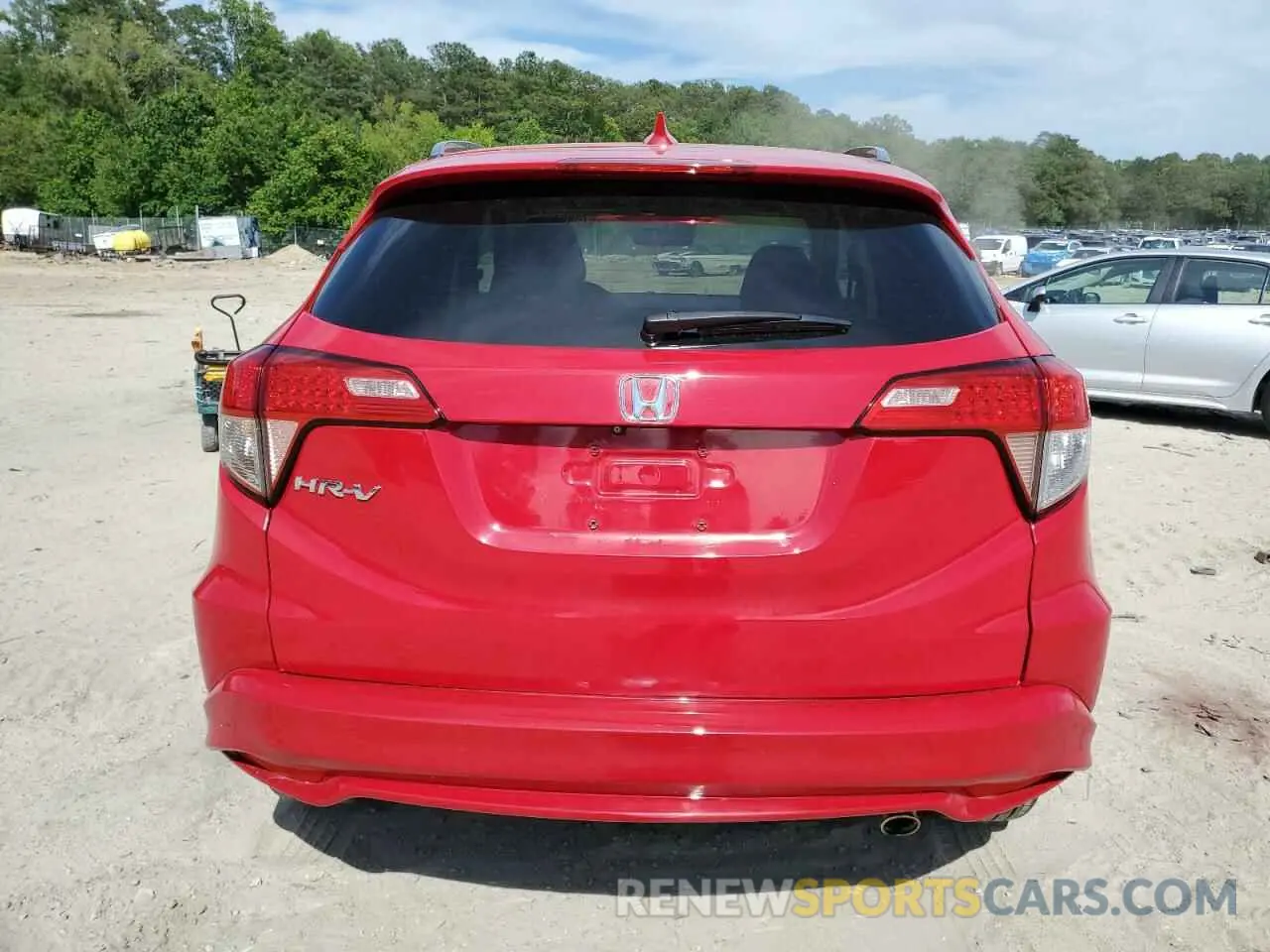 6 fotografías del automóvil dañado 3CZRU6H92LM702432 HONDA HR-V 2020