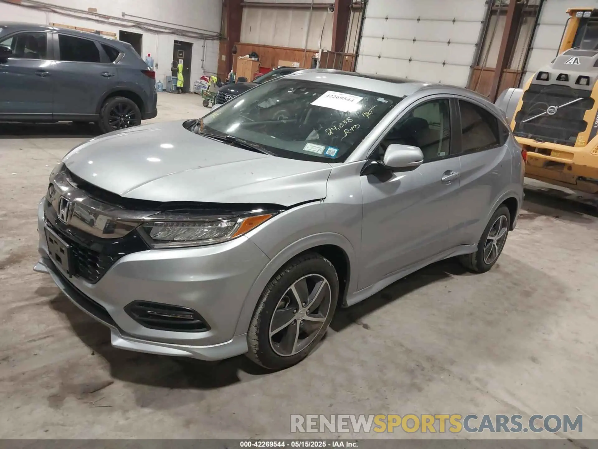 2 fotografías del automóvil dañado 3CZRU6H96LM708203 HONDA HR-V 2020