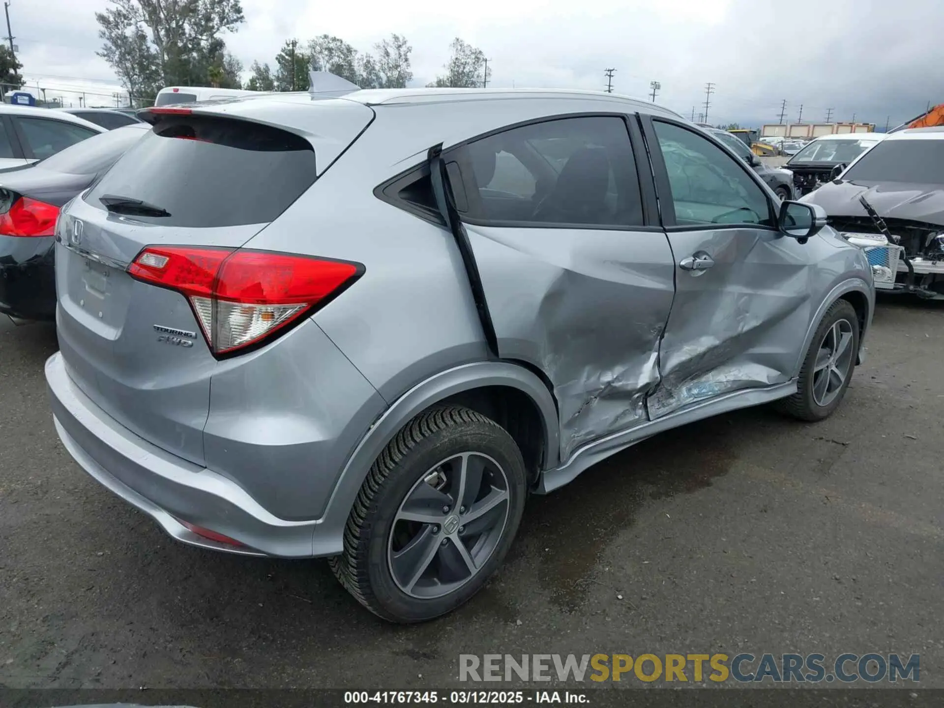 4 fotografías del automóvil dañado 3CZRU6H96LM736440 HONDA HR-V 2020