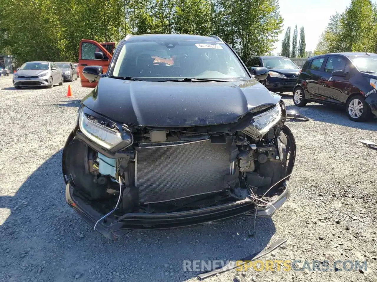 5 fotografías del automóvil dañado 3CZRU6H99LM700953 HONDA HR-V 2020