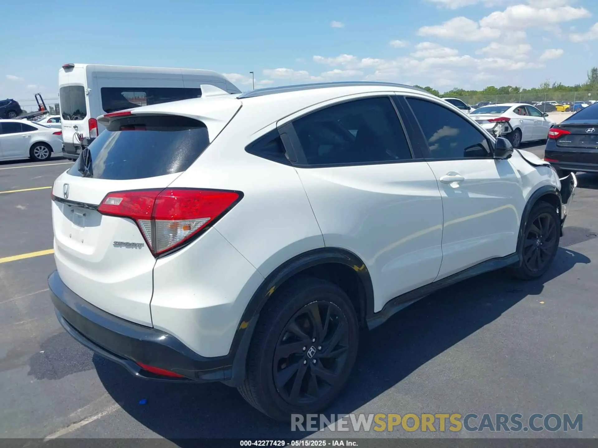 4 fotografías del automóvil dañado 3CZRU5H11MM717252 HONDA HR-V 2021